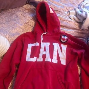 ROOTS Canada sweatshirt